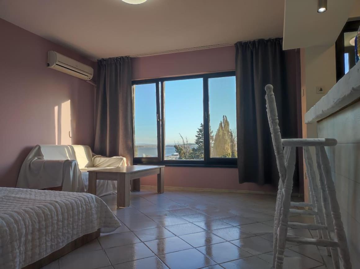 Апартамент Съншайн Burgas Exterior foto